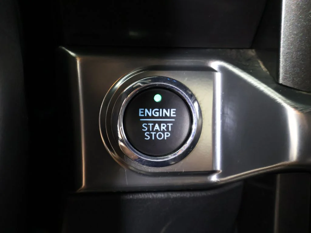 Used 2023 Agate Black Metallic Ford Lariat image 44