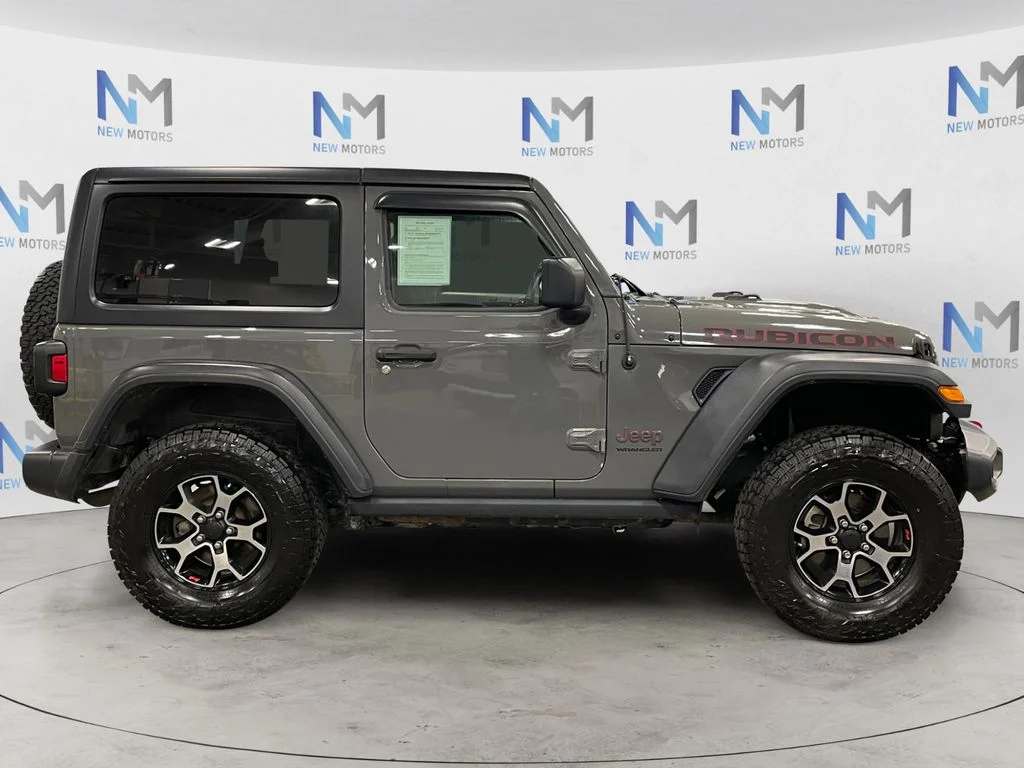 Used 2018 Gray Clearcoat Jeep Rubicon image 6