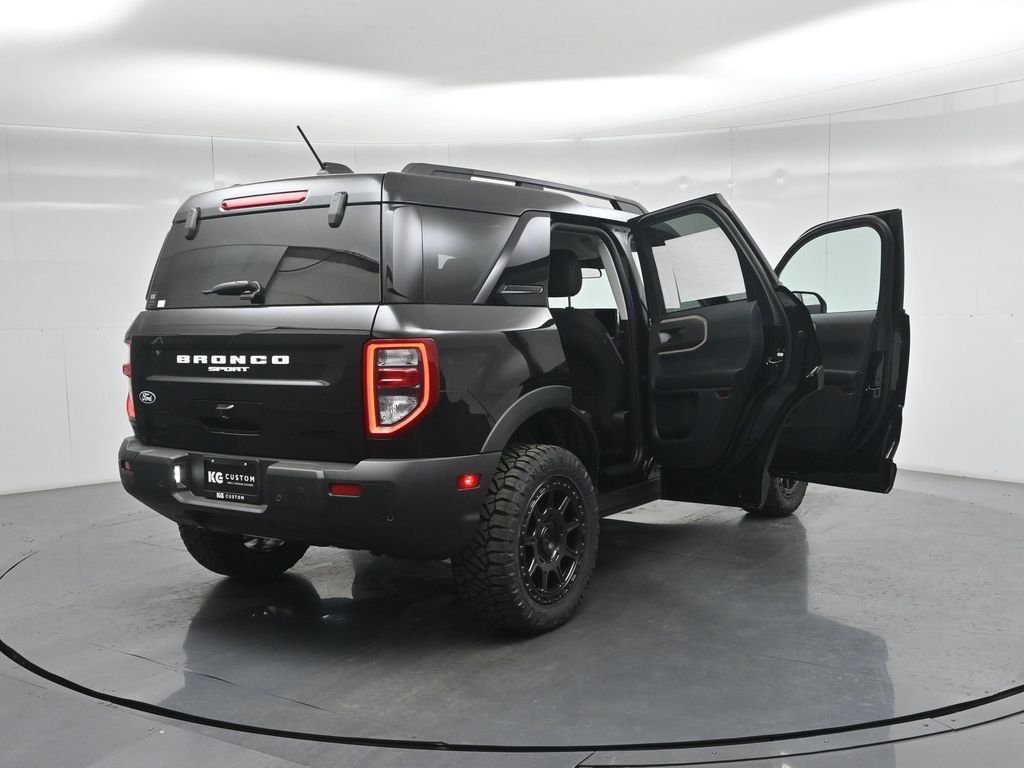 New 2026 Shadow Black Ford Big Bend image 5