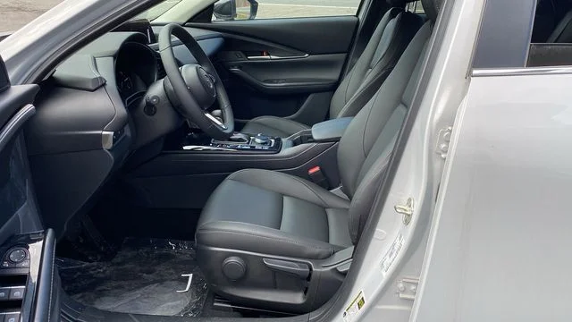 2025 Mazda CX-30 Select Sport - Photo 12