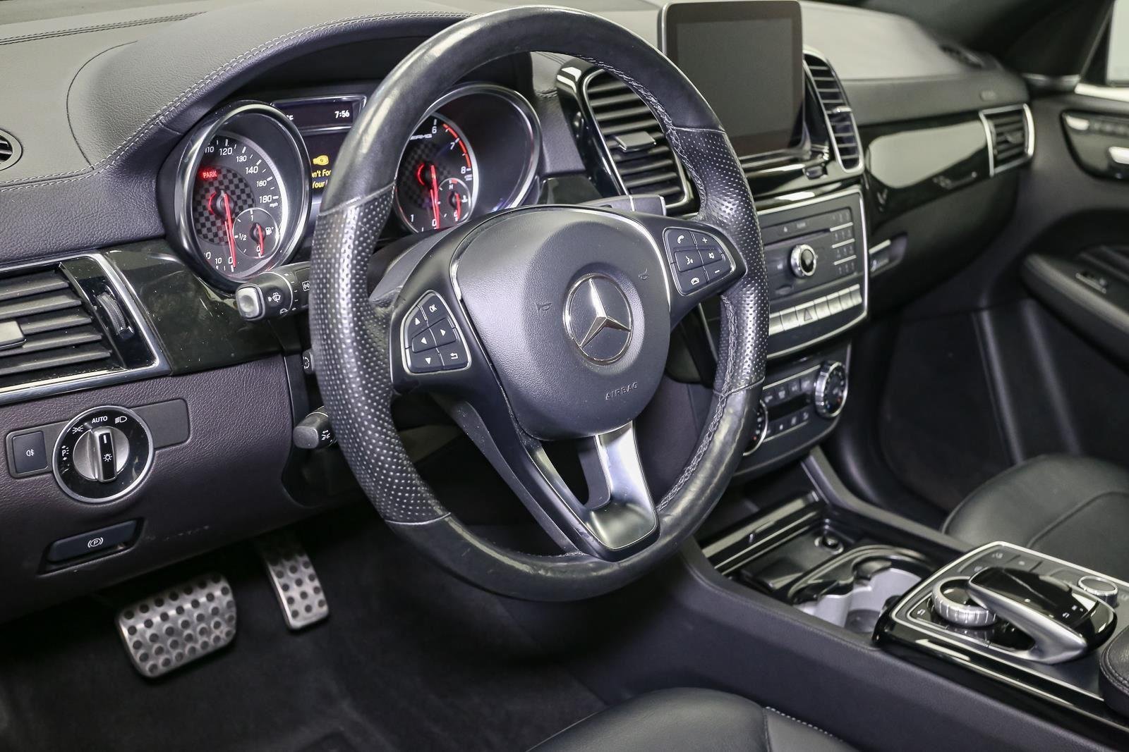 Used 2019 Black Mercedes-Benz AMG® GLE 43 image 25