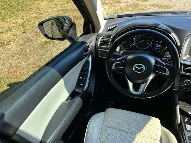 Used 2016 Deep Crystal Blue Mica Mazda Grand Touring image 30