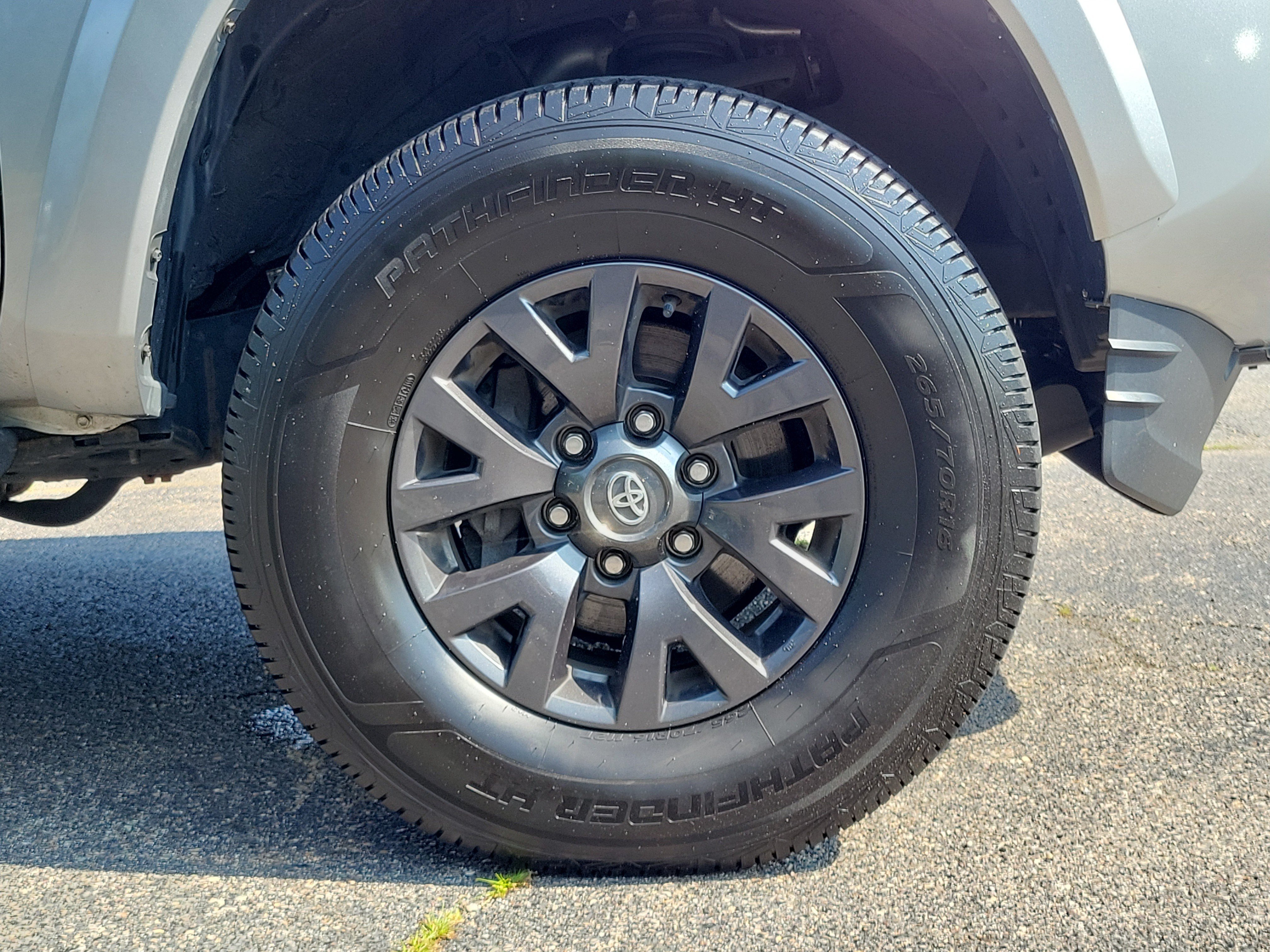 Used 2022 Celestial Silver Toyota SR image 5
