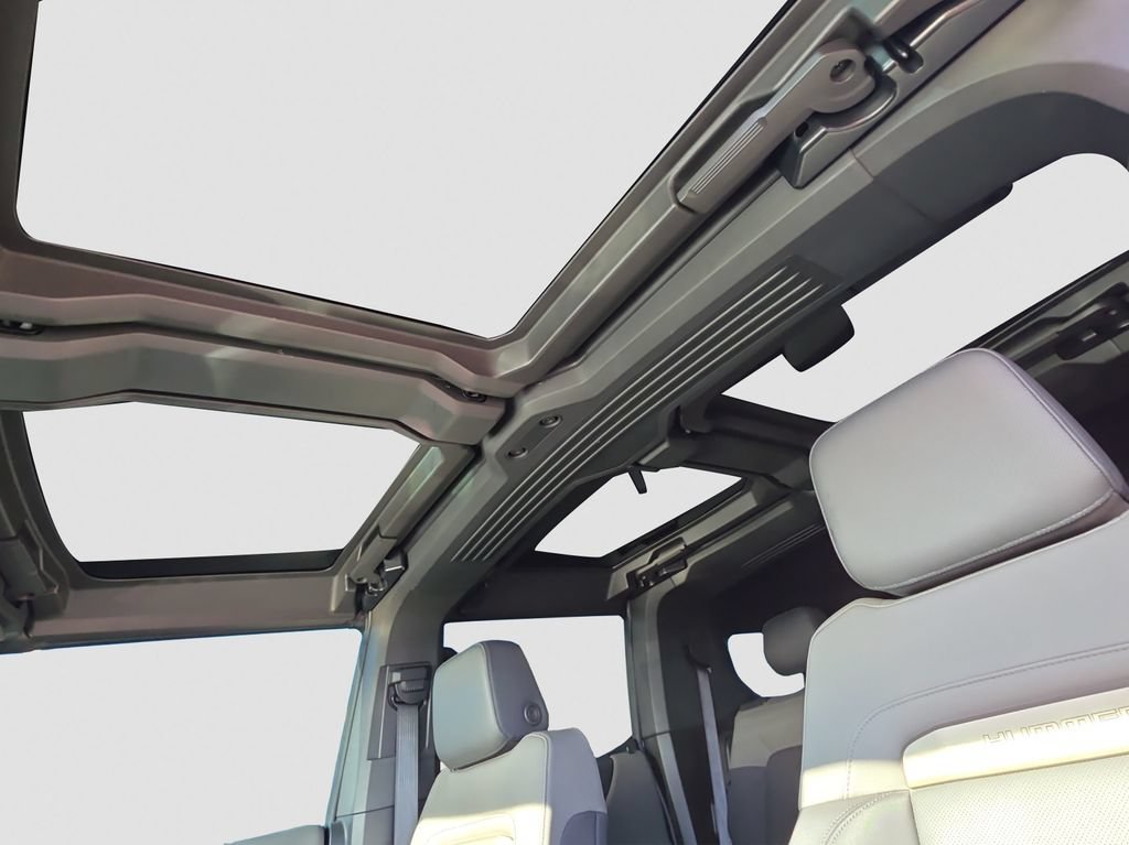 2025 GMC HUMMER EV 2X - Photo 36