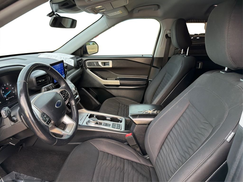 Used 2020 Agate Black Metallic Ford XLT image 10
