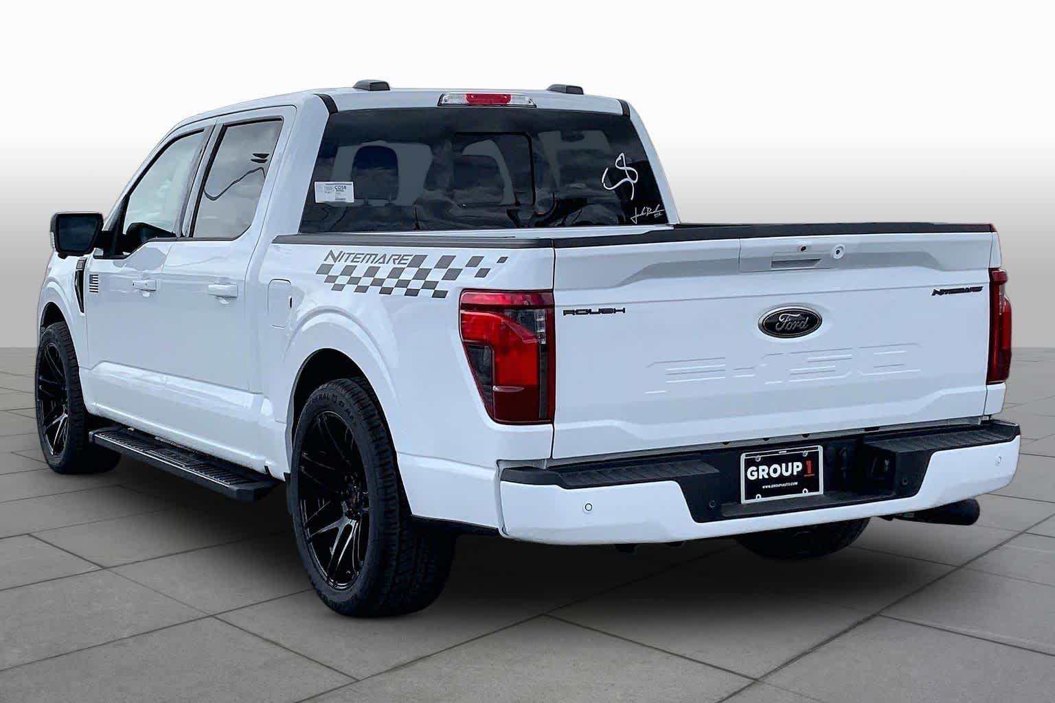 New 2026 Oxford White Ford XLT image 11