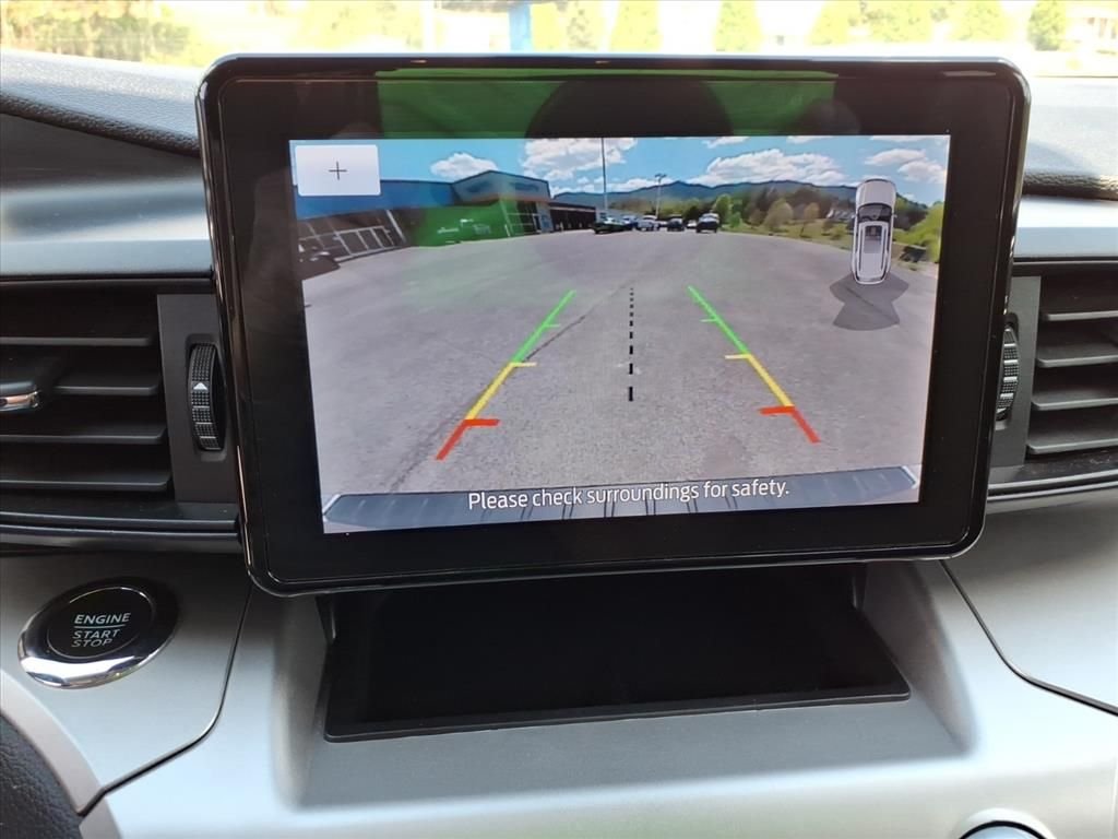 Used 2022 Silver Metallic Ford XLT image 23