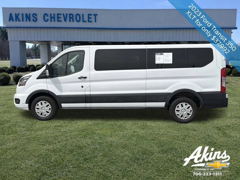 Used 2023 White Ford XL image 10