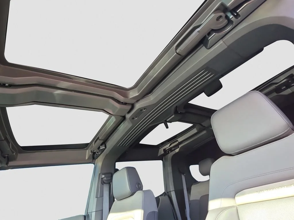 2025 GMC HUMMER EV 2X - Photo 36