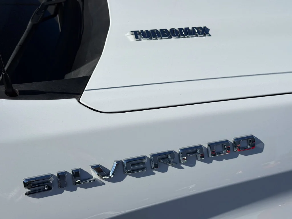 Used 2026 Summit White Chevrolet RST image 11