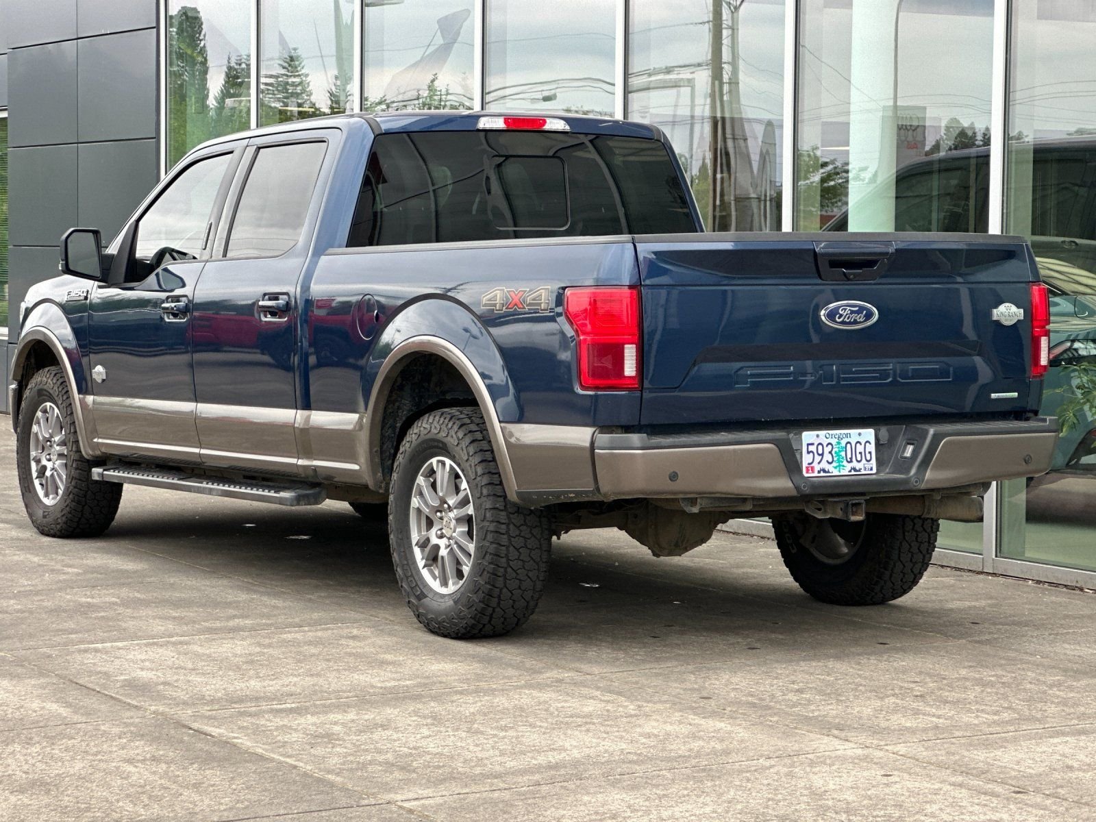 Used 2020 Stone Gray Metallic Ford King Ranch image 4