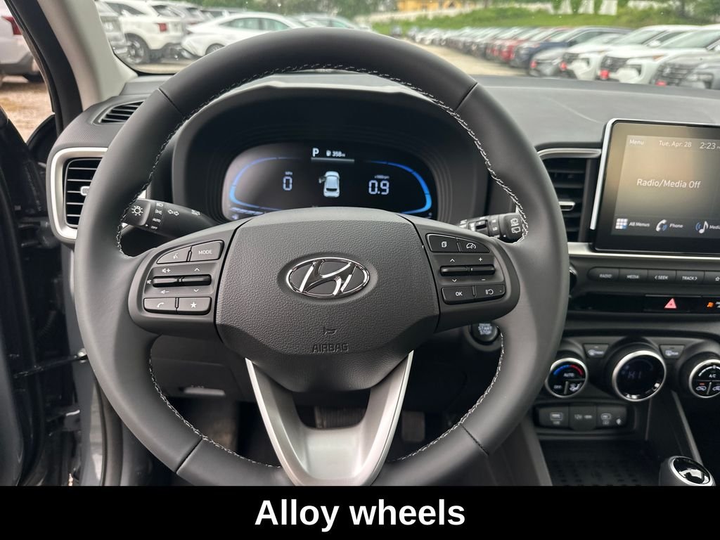 Used 2026 Ecotronic Gray Hyundai SEL image 15
