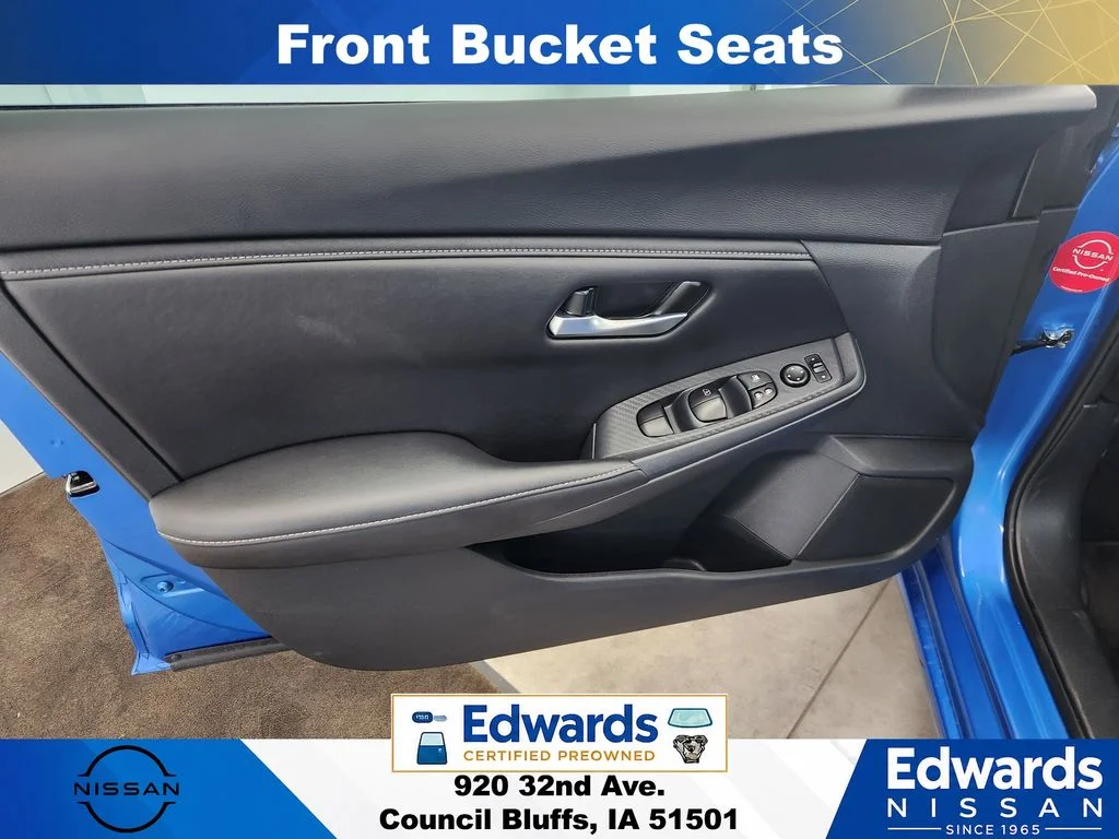 Used 2025 Blue Nissan SV image 15