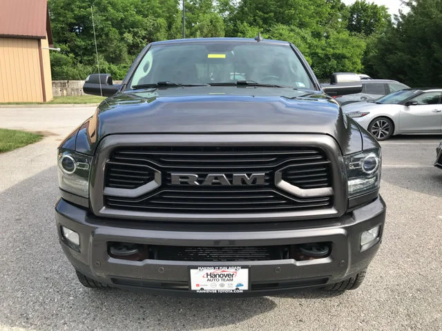 Used 2018 Granite Crystal Metallic Clearcoat Ram Laramie image 3