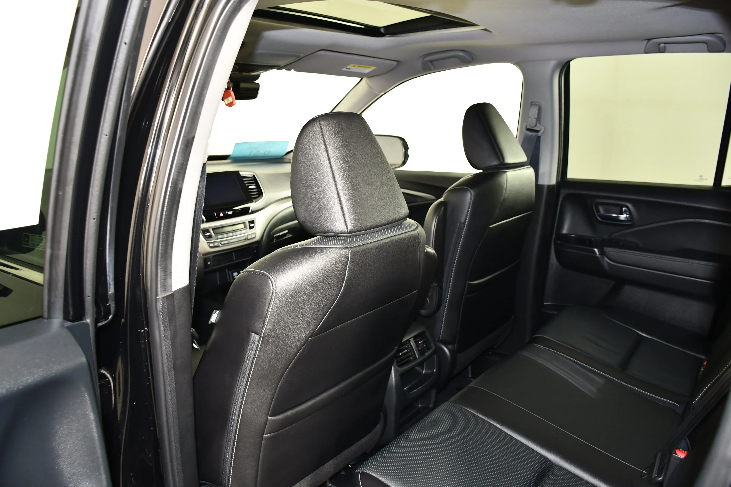 Certified Used 2023 Crystal Black Pearl Honda RTL image 49