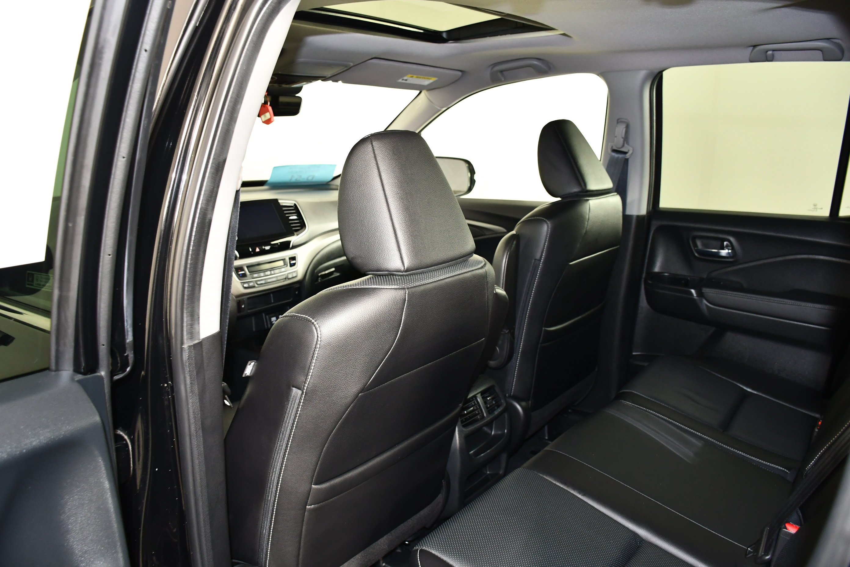 Certified Used 2023 Crystal Black Pearl Honda RTL image 49