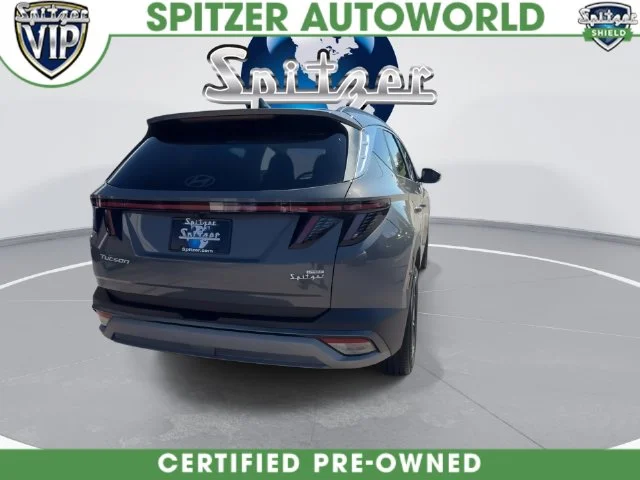 Used 2025 Gray Hyundai SEL Convenience image 13