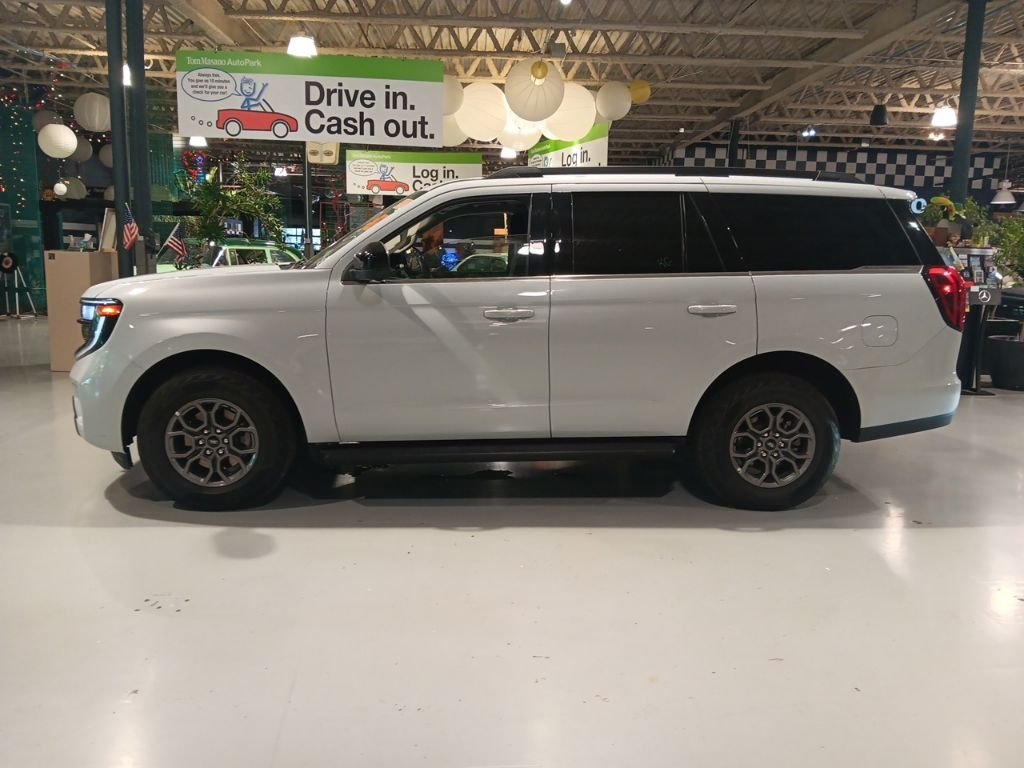 Used 2025 Silver Ford Active image 9