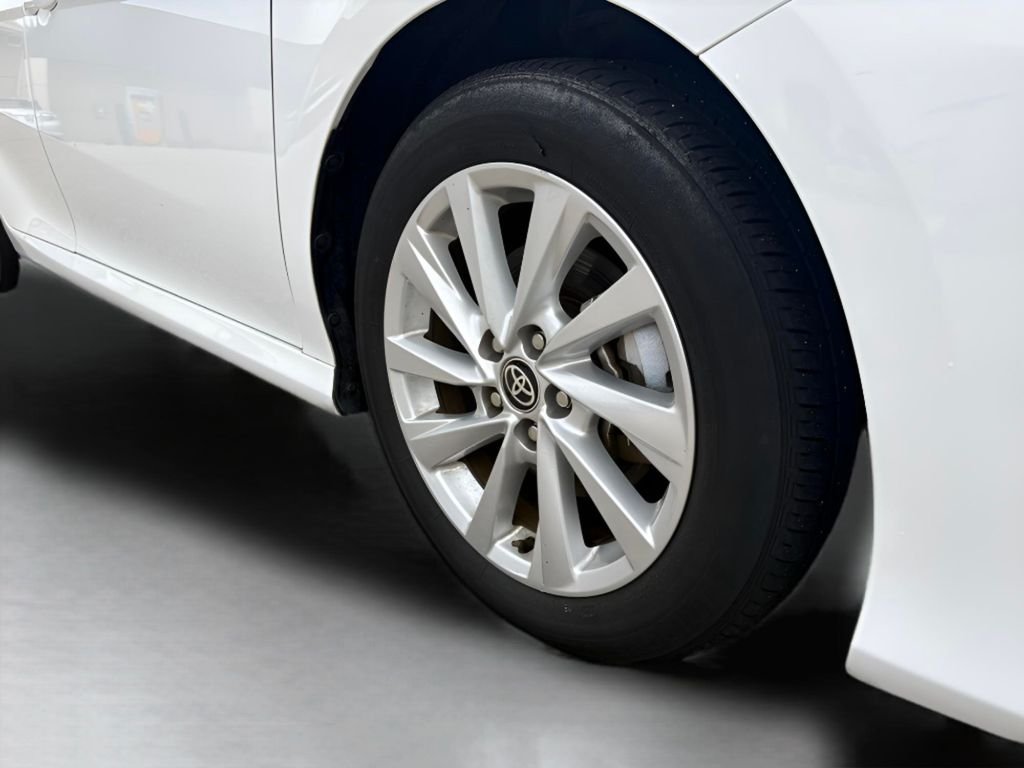 2024 Toyota Camry LE - Photo 7