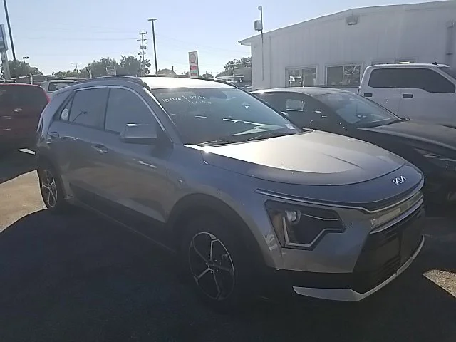 2023 Kia Niro EX