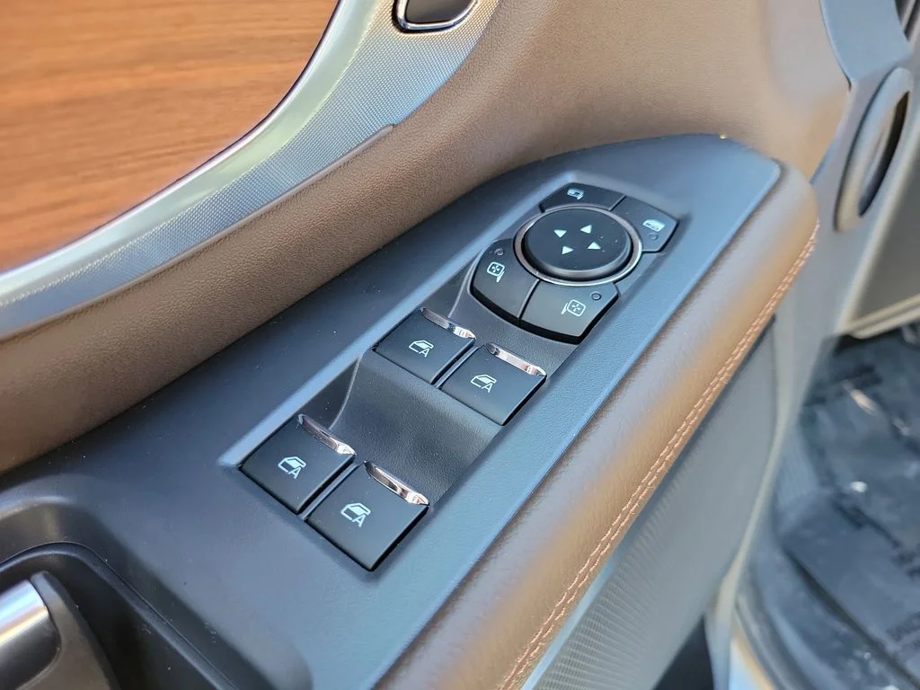 New 2026 Gray Ford King Ranch image 18