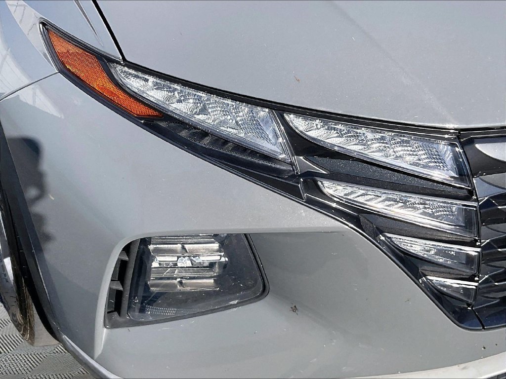 Used 2024 Hampton Gray Hyundai SE image 29