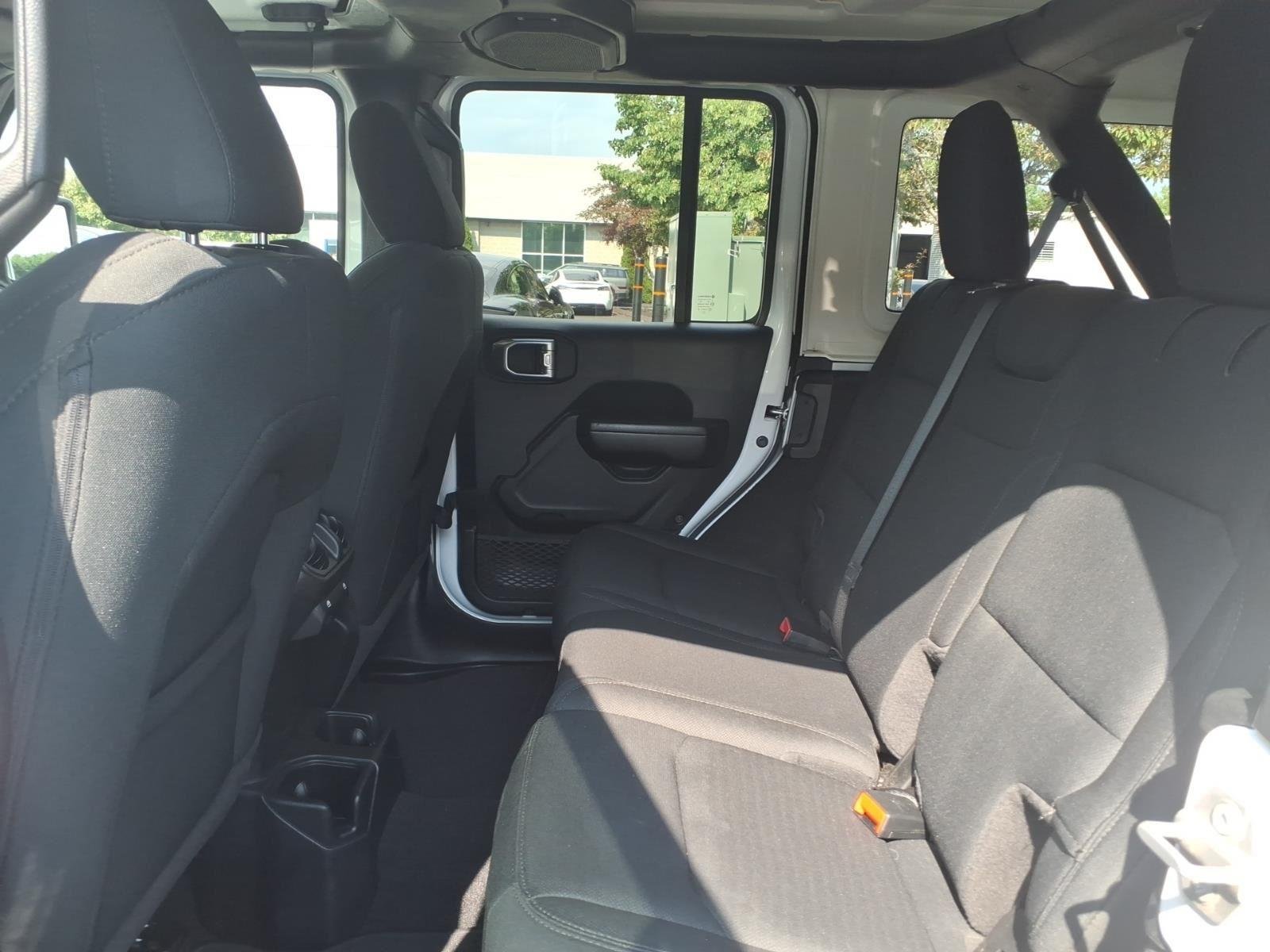 Used 2021 Bright White Clearcoat Jeep Unlimited Sport S image 17