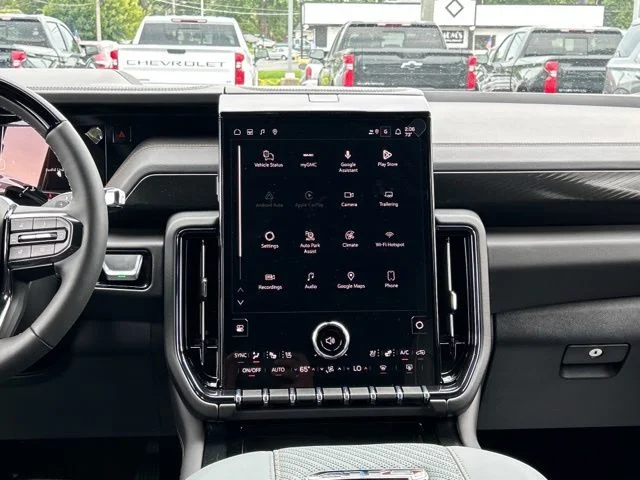 2026 GMC Yukon AT4 - Photo 31