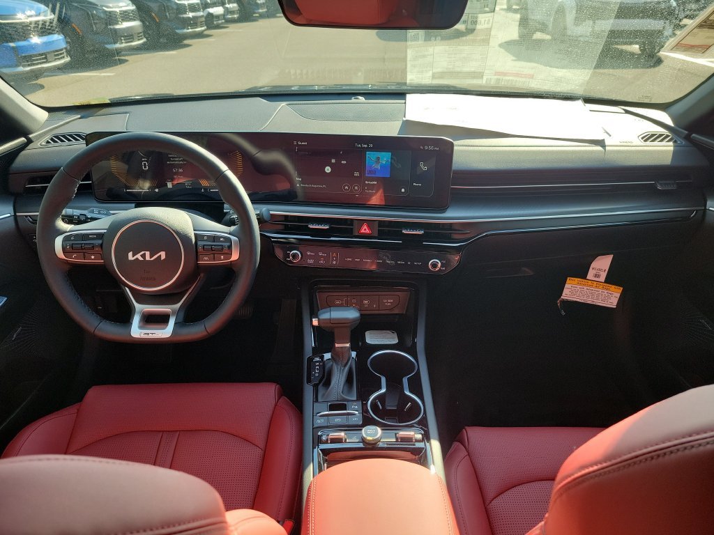 New 2027 Aurora Black Pearl Kia GT-Line image 16