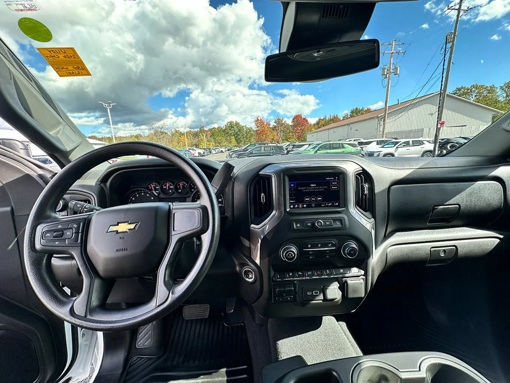 Used 2026 Summit White Chevrolet Custom image 29
