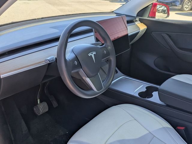 Used 2022 Red Tesla Long Range image 33