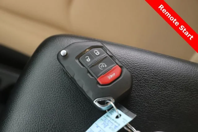 Used 2023 Black Jeep Sport S image 3