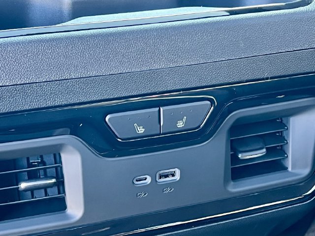 2026 GMC Sierra 2500HD AT4 - Photo 33
