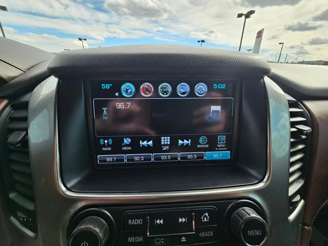 Used 2020 Black Chevrolet Premier image 15
