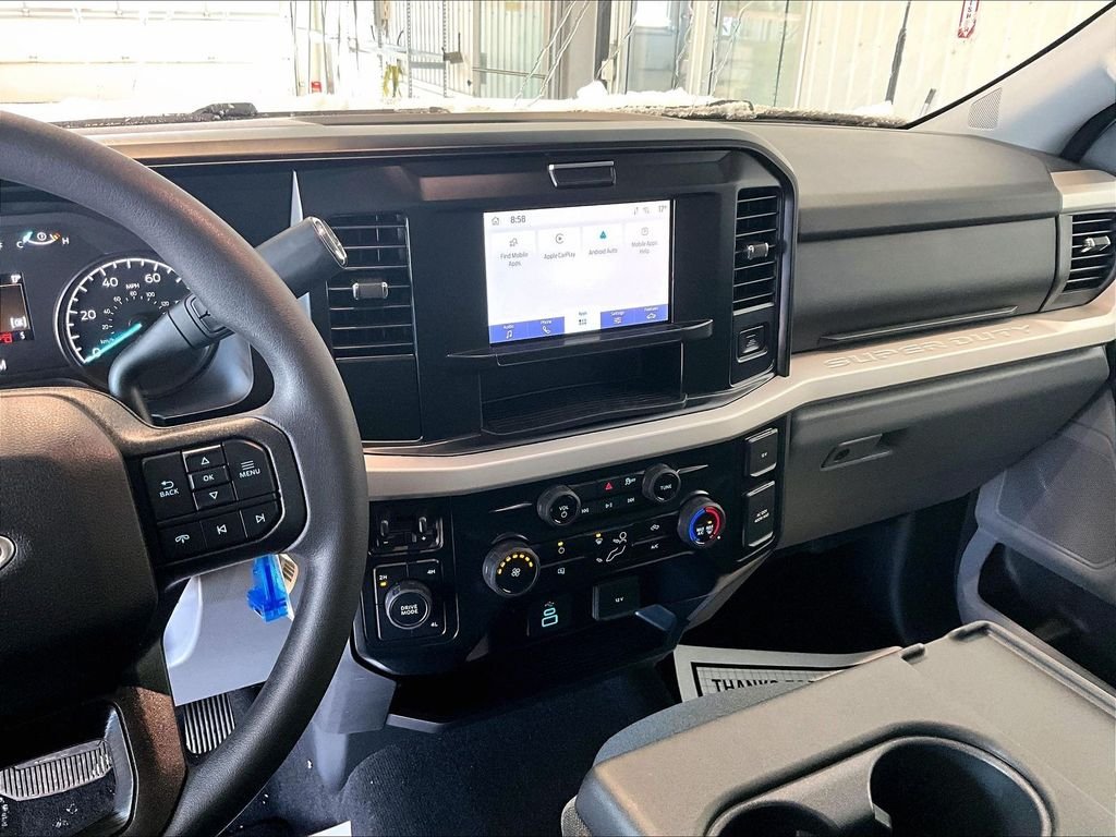 2026 Ford F-600 Super Duty Chassis Cab XLT - Photo 13