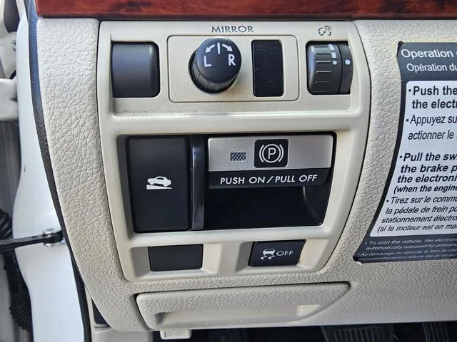 Used 2012 Satin White Pearl Subaru 3.6R image 24