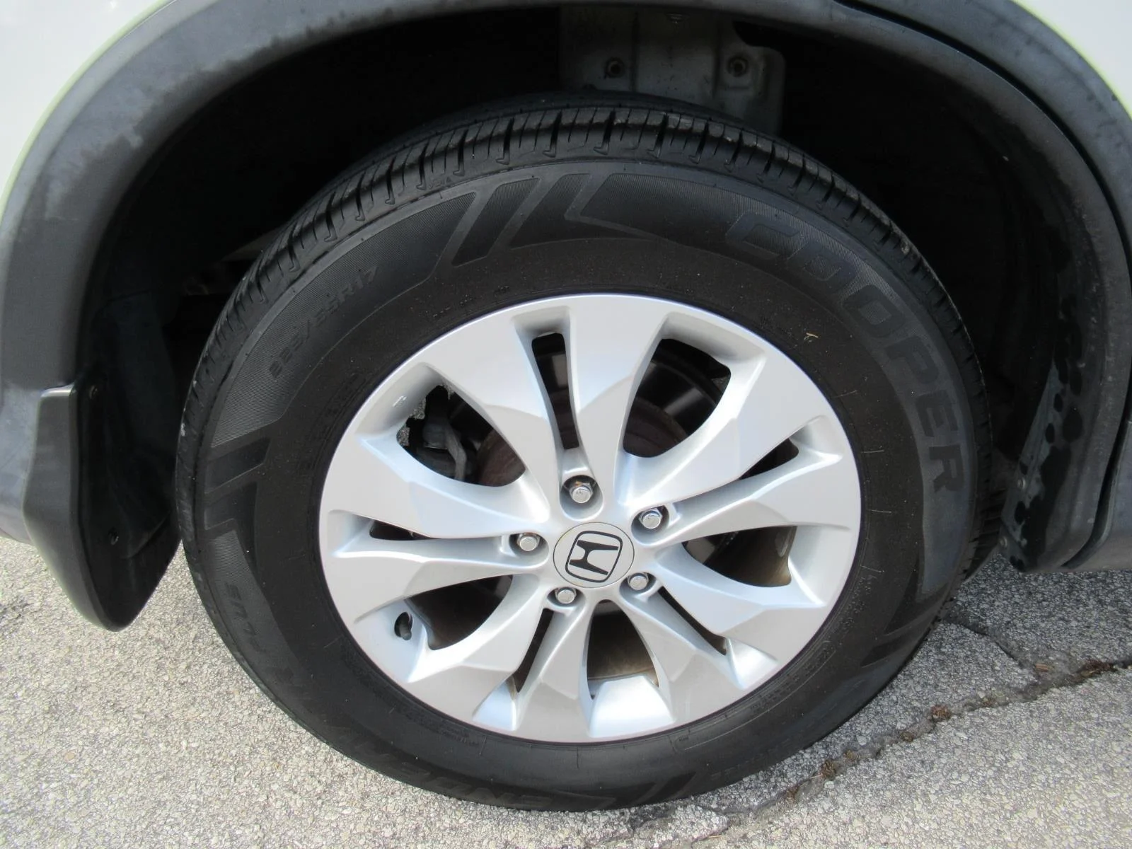 Used 2014 White Honda EX-L image 8