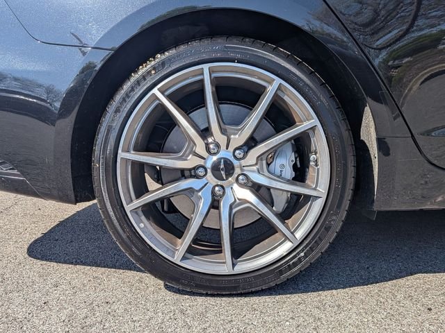 2026 GENESIS G70 Standard - Photo 9