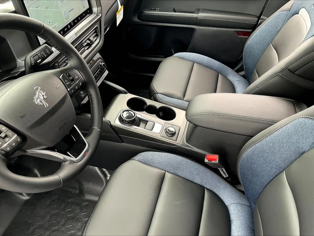 New 2026 Oxford White Ford Outer Banks® image 23