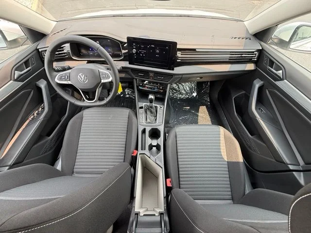 New 2026 White Volkswagen 1.5T S image 11