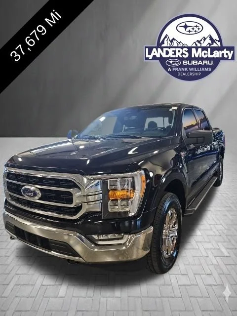 Used 2023 Black Ford XLT image 4