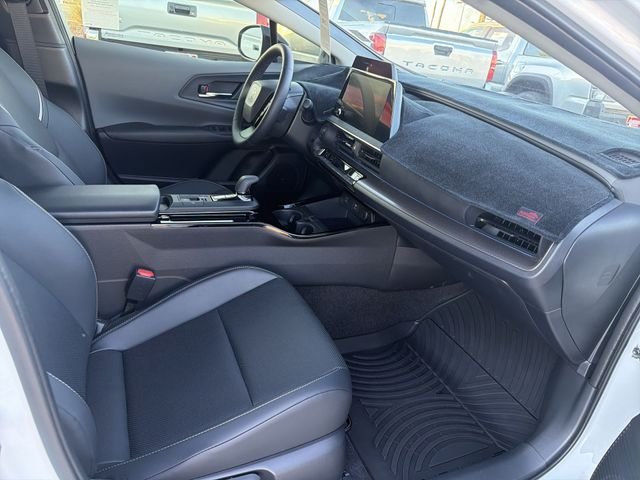 2026 Toyota Prius XLE - Photo 27