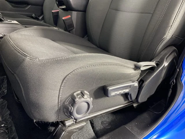 Used 2022 Blue Jeep Unlimited Sport Altitude image 18