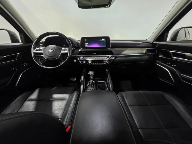 Used 2021 Purple Kia SX image 14