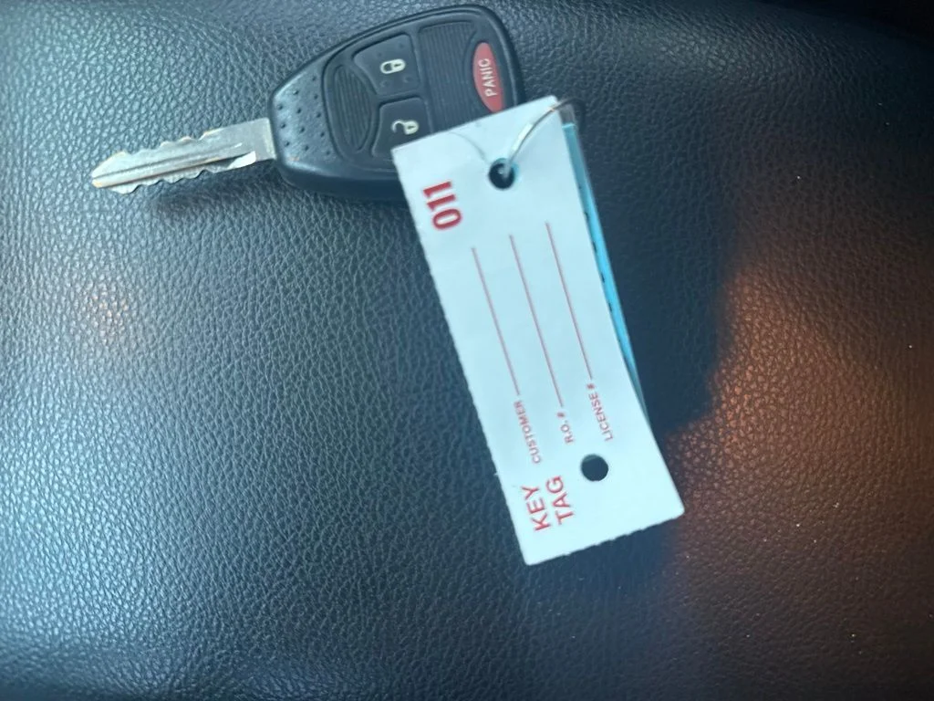 Used 2017 Silver Jeep Unlimited Sport image 15