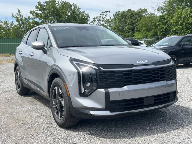 New 2026 Kia Sportage LX