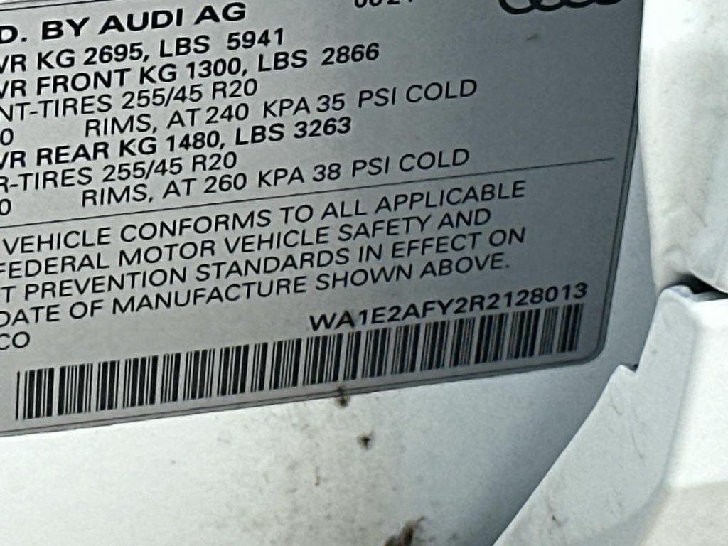 Used 2024 Glacier White Metallic Audi  image 30
