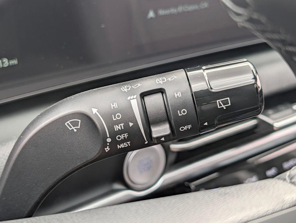 New 2026 Gray Hyundai SEL Premium FWD image 28