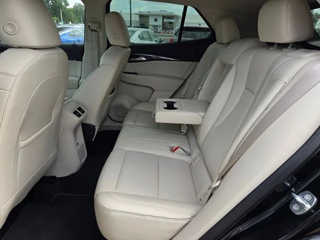Used 2023 Black Buick Essence image 5