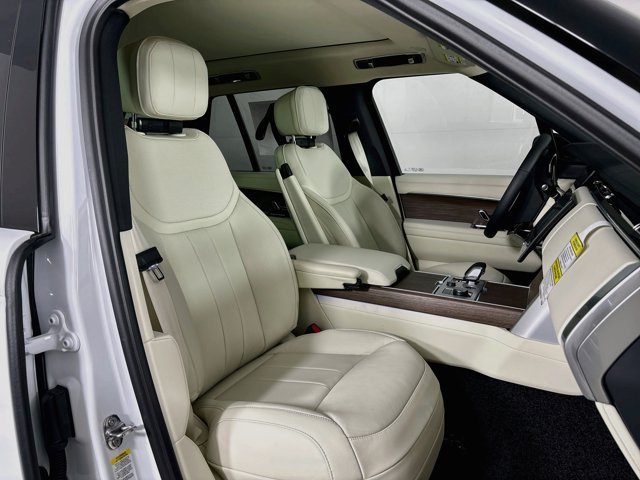 New 2027 White Land Rover SE image 25